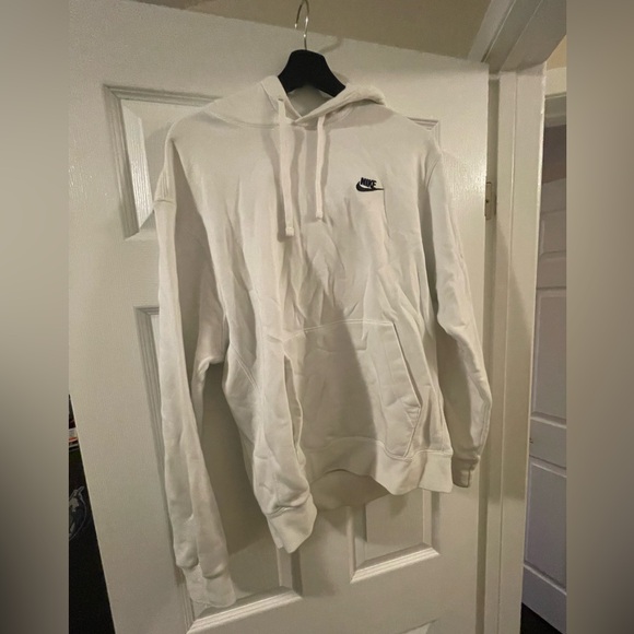 white nike hoodie - Picture 1 of 2